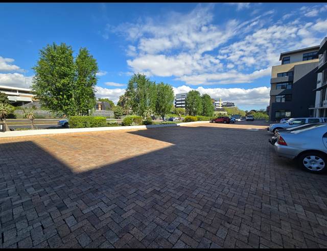 395M² OFFICE TO LET IN TYGER VALLEY